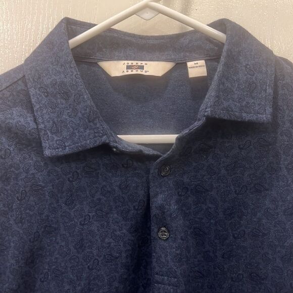 Joseph Abboud pullover shirt - 3 button front- Medium - Picture 3 of 6